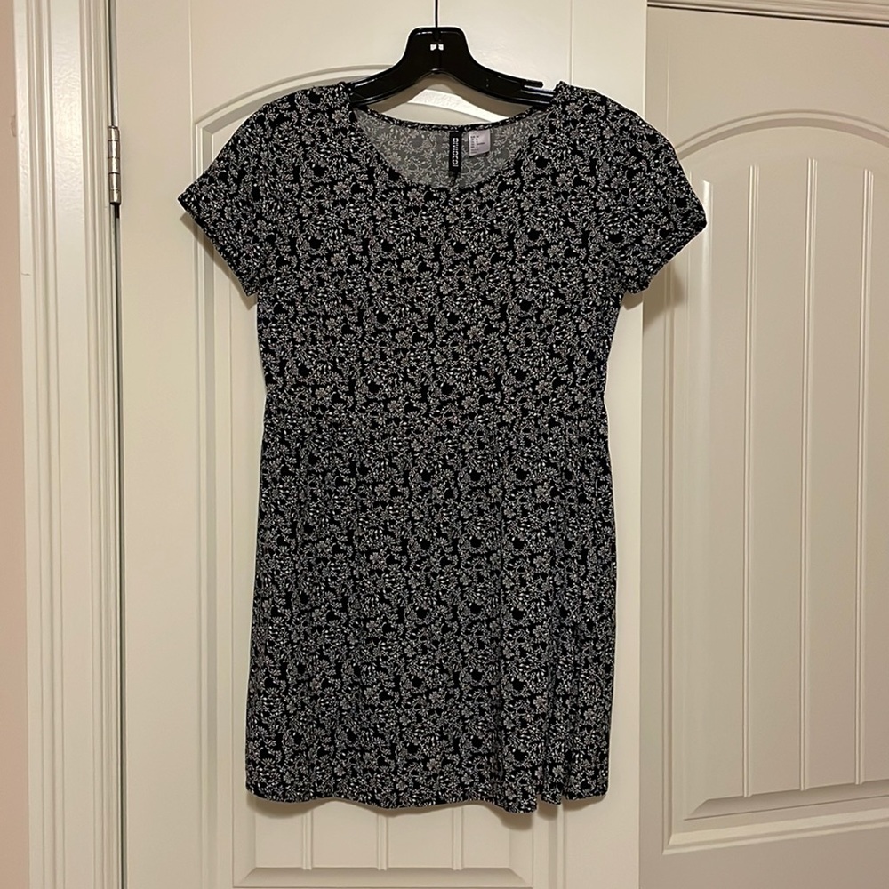H&M Black and White Babydoll Dress
